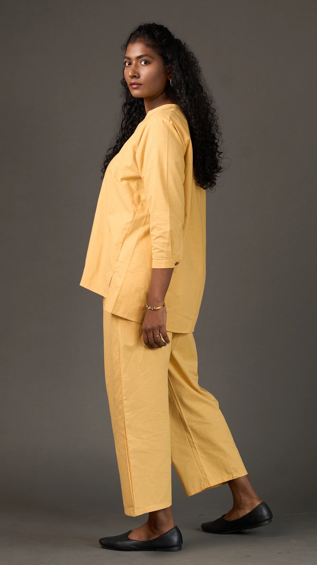 KANSO | Yellow Cotton Linen Mandarin Collar Tunic with Wooden Buttons