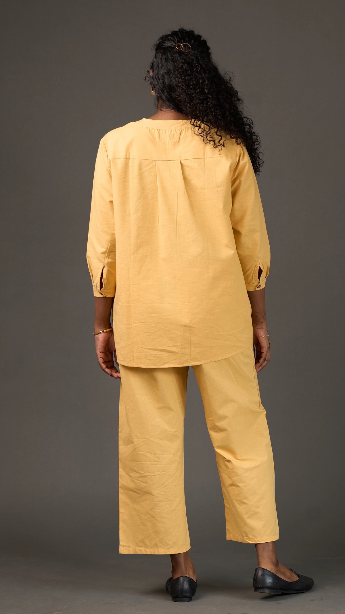 KANSO | Yellow Cotton Linen Mandarin Collar Tunic with Wooden Buttons