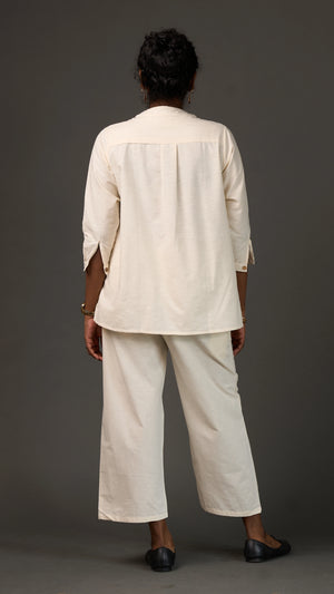 KANSO | White Cotton Linen Mandarin Collar Tunic with Wooden Buttons