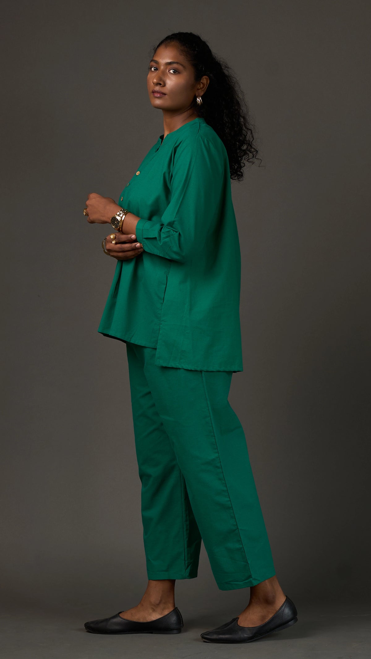 KANSO | Green Cotton Linen Mandarin Collar Tunic with Wooden Buttons