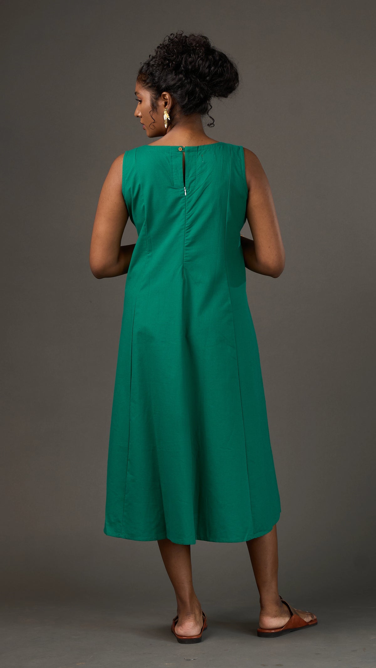 KANSO | Green Sleeveless Cotton Linen A-Line Midi Dress