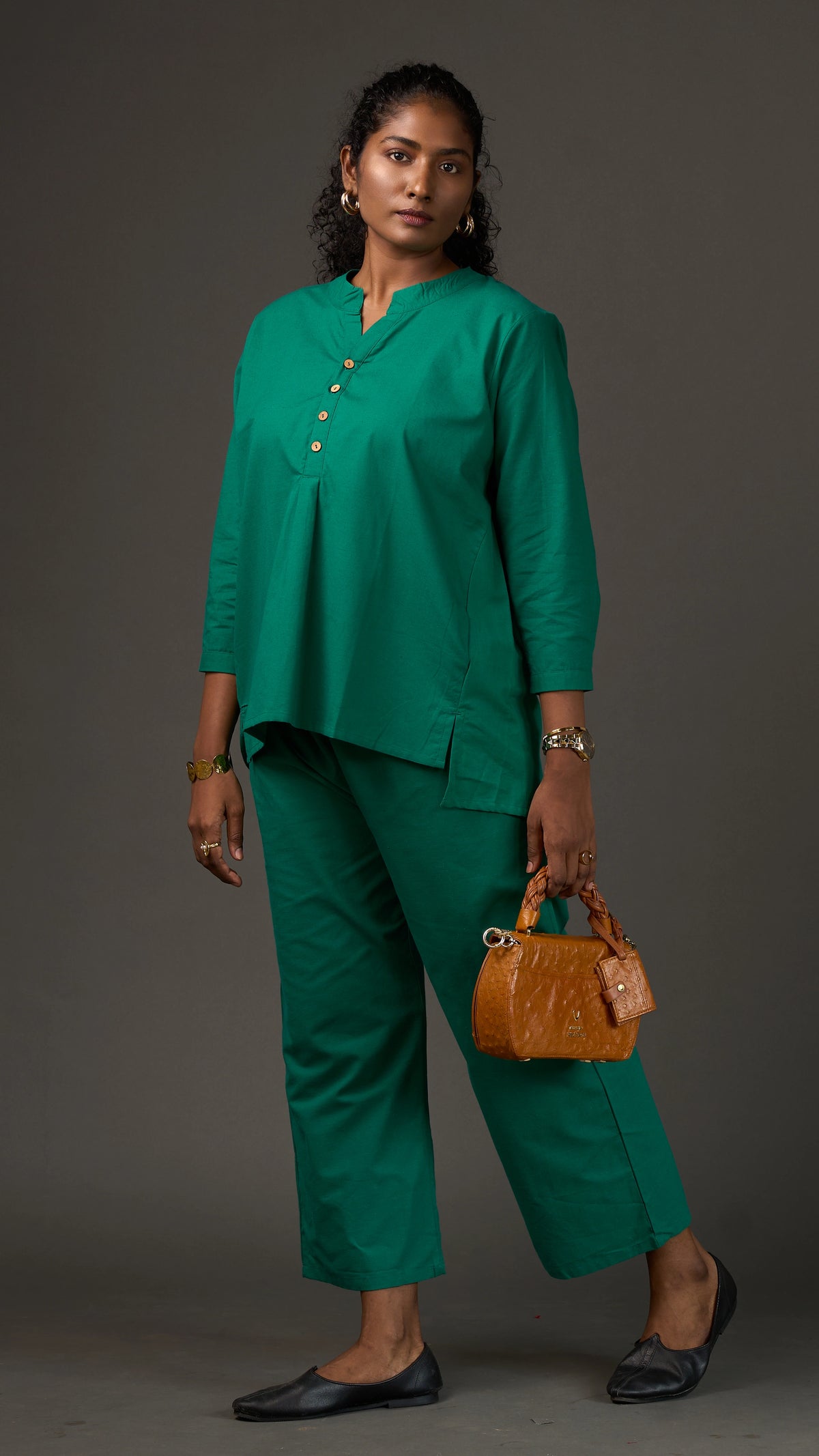 KANSO | Green Cotton Linen Mandarin Collar Tunic with Wooden Buttons